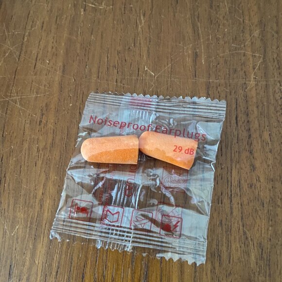 Vintage Amtrak Train Travel Bag Inflatable Neck Rest Ear Plugs Sleep Mask RARE - Picture 7 of 8